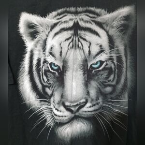DOM "WHITE TIGER" SHORT SLEEVE BLACK T SHIRT. 2XL